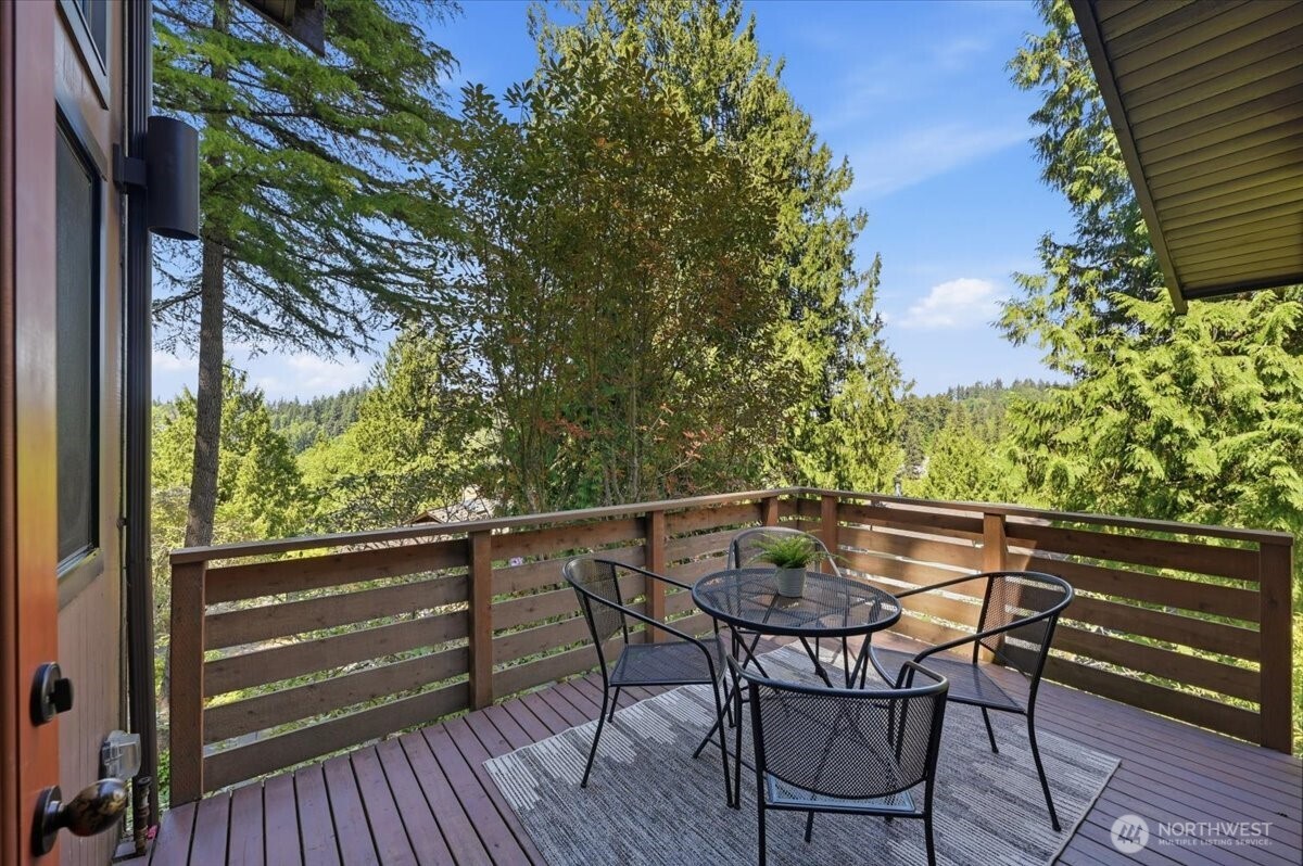 9418 Odin Way Bothell, WA 98011 - Photo 12 of 39 a view of outdoor space with seating