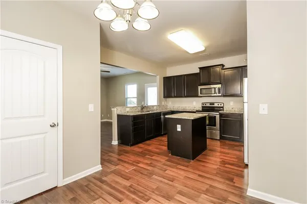 $1,920 | 641 Hastings Road, Mebane, NC 27302