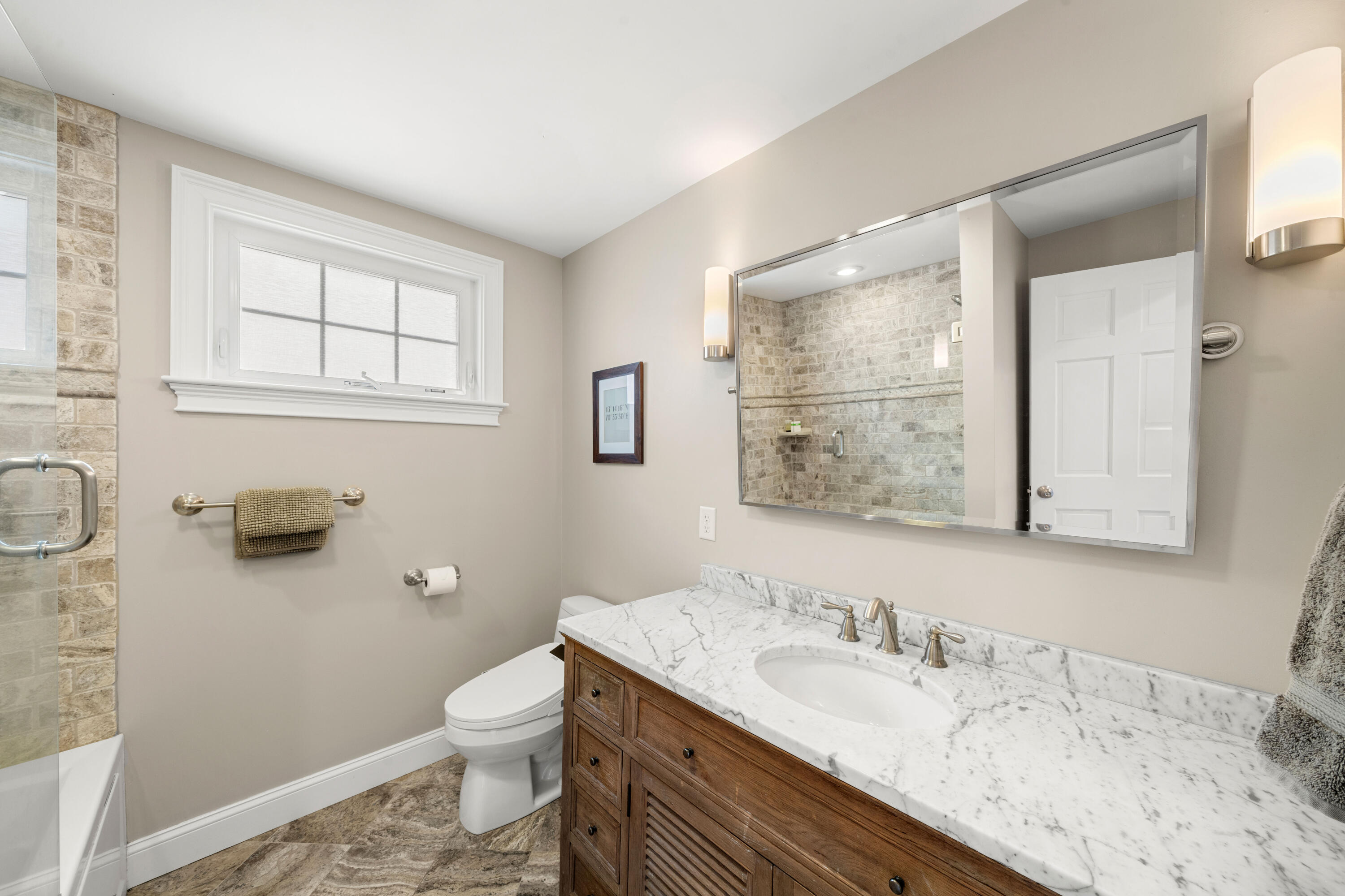 115 Perkins Cove Road Ogunquit, ME 03907 - Photo 7 of 58 Penthouse | Main Level