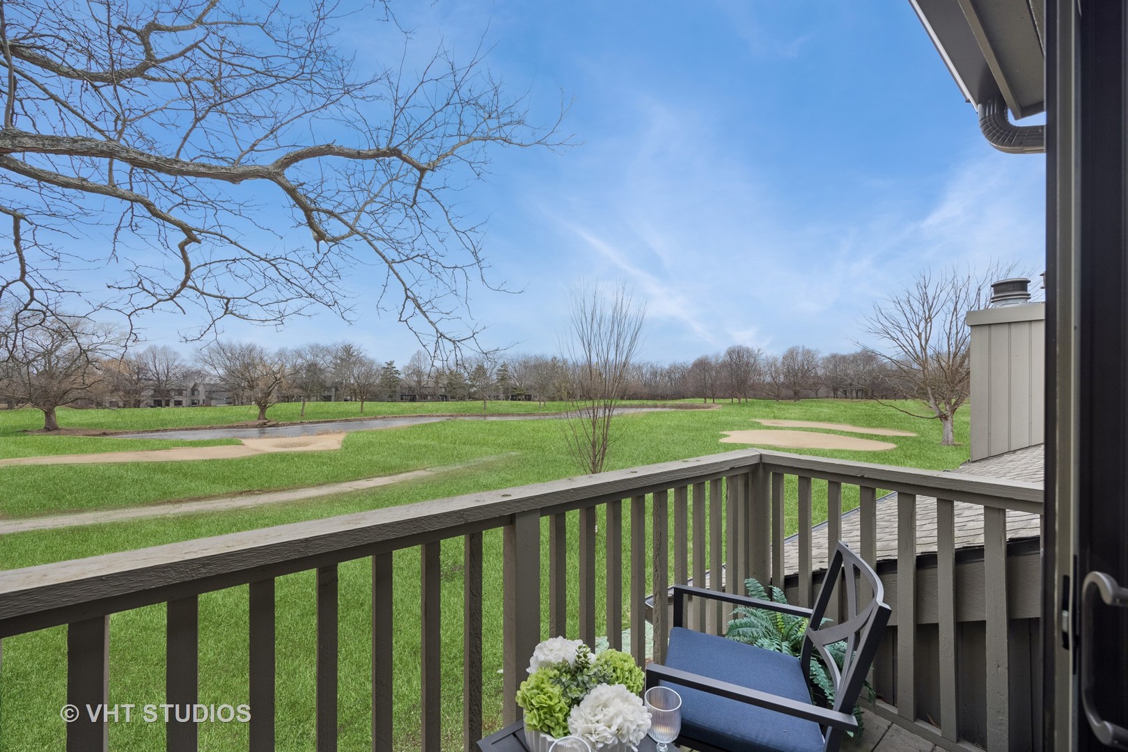 446 Shoreline Road Lake Barrington, IL 60010 - Photo 15 of 34 Gallery Image 15