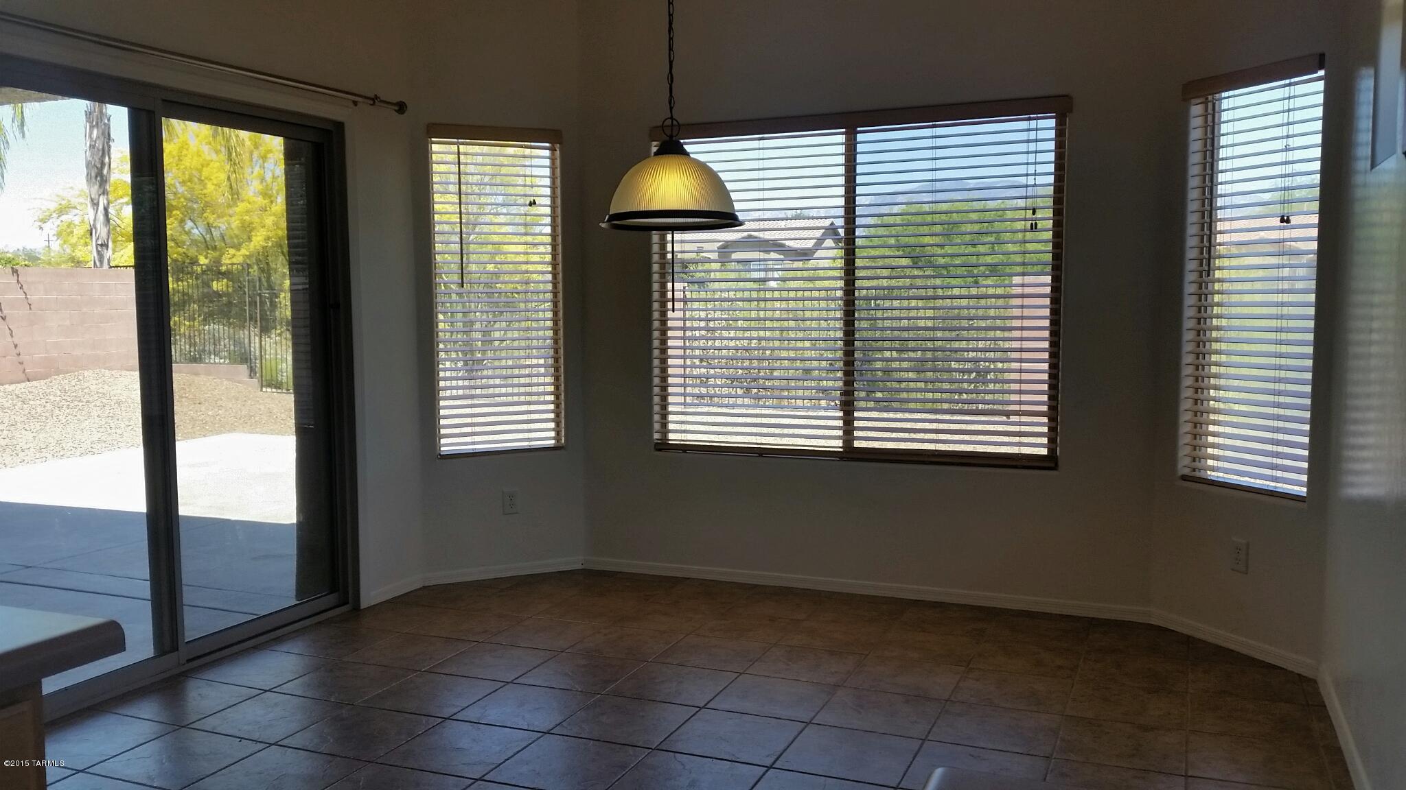 11648 North Peaceful Night Road Tucson, AZ 85737 - Photo 11 of 29