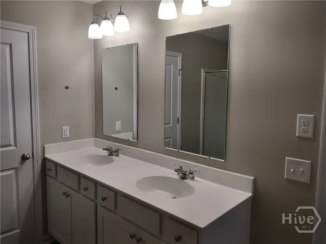 $2,600 | 378 Hogan Drive, Richmond Hill, GA 31324