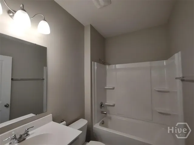 $2,600 | 378 Hogan Drive, Richmond Hill, GA 31324