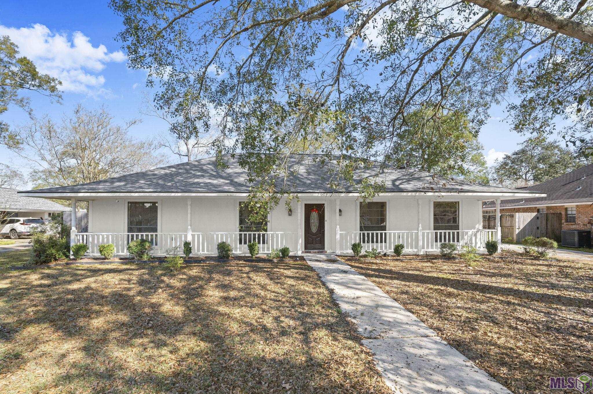 5023 Front Royal Drive Baton Rouge, LA 70817 - Photo 1 of 25