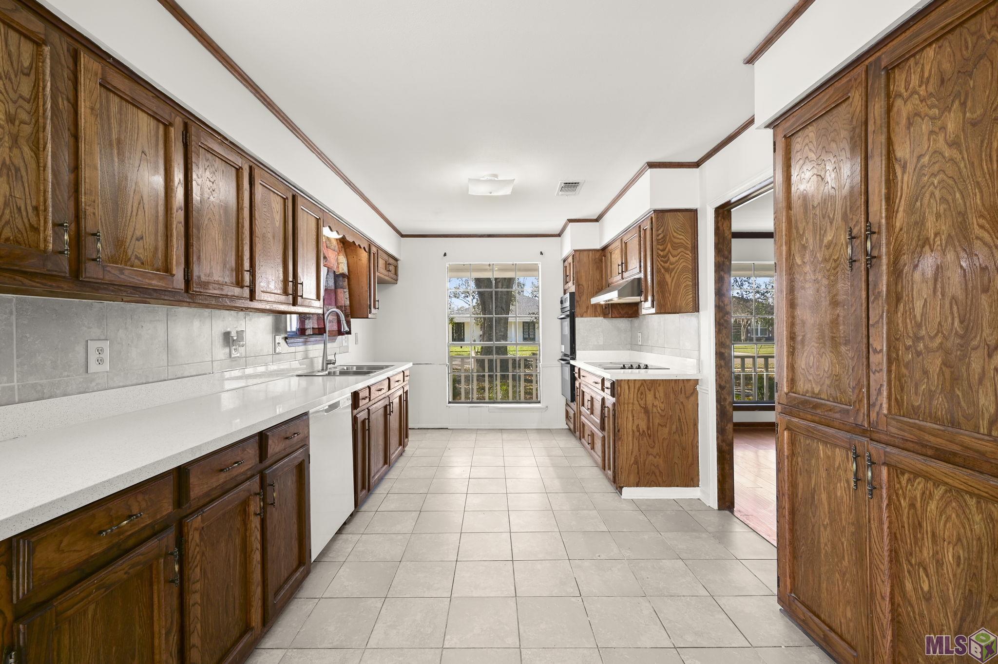 5023 Front Royal Drive Baton Rouge, LA 70817 - Photo 10 of 25
