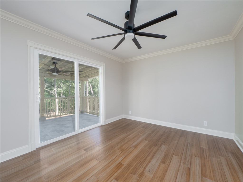 160 Butler Lake Drive St. Simons Island, GA 31522 - Photo 21 of 34 Bedroom Upper Level