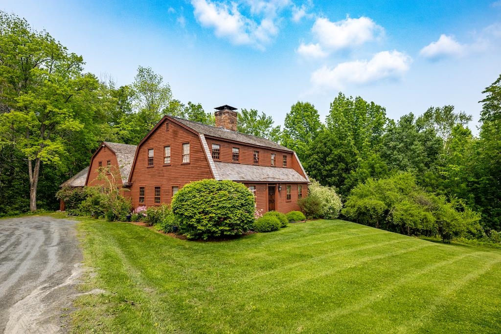 222 Tucker Hill Road Norwich, VT 05055 - Photo 1 of 40 Gallery Image 1