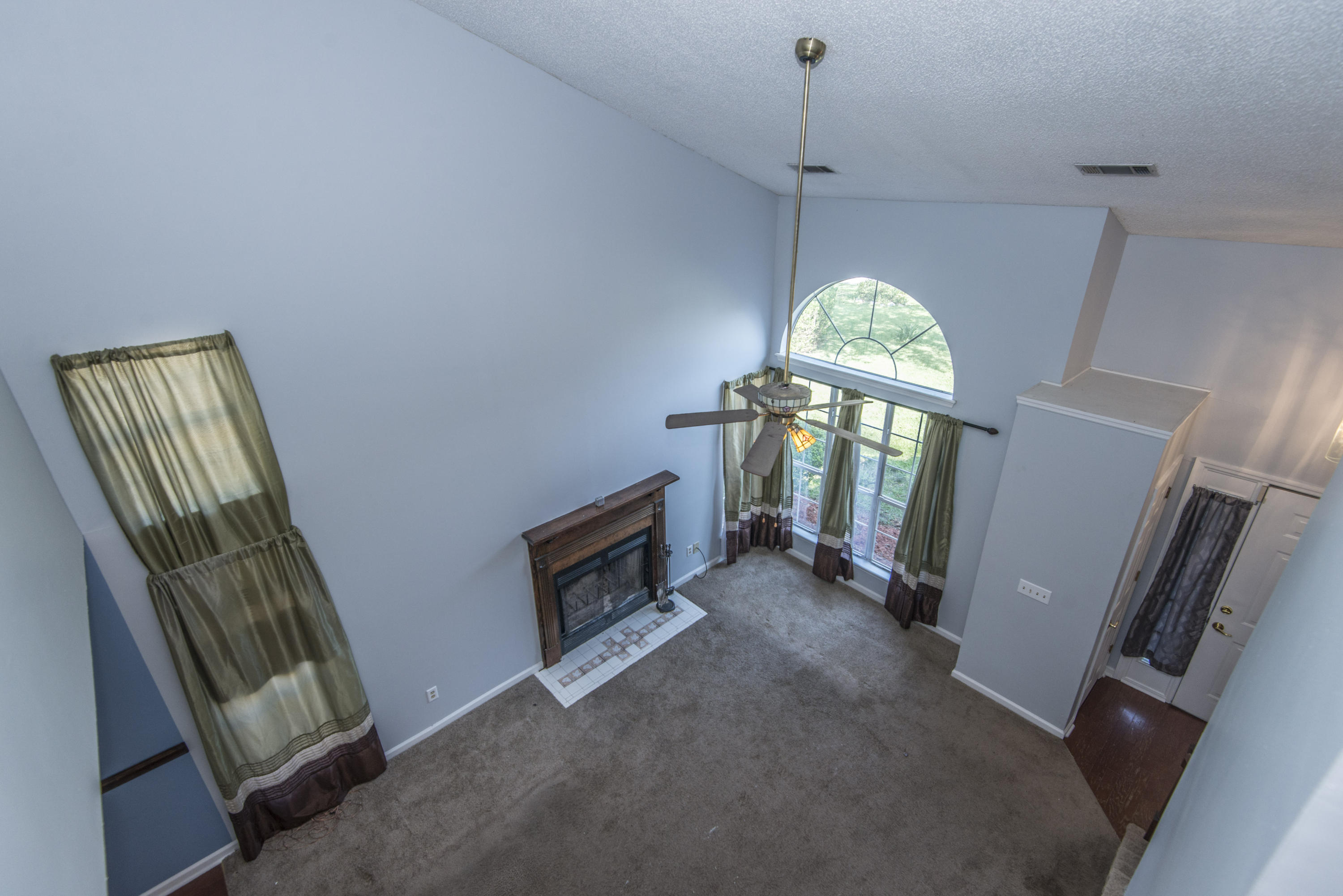 180 Paddock Way Summerville, SC 29486 - Photo 13 of 36 _DSC0862