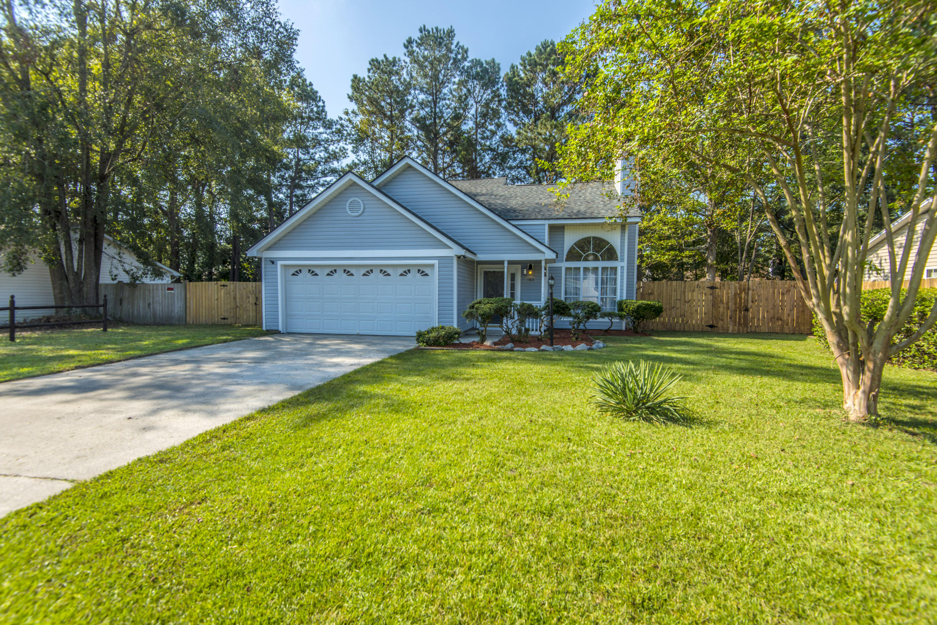 180 Paddock Way Summerville, SC 29486 - Photo 36 of 36 _DSC0821