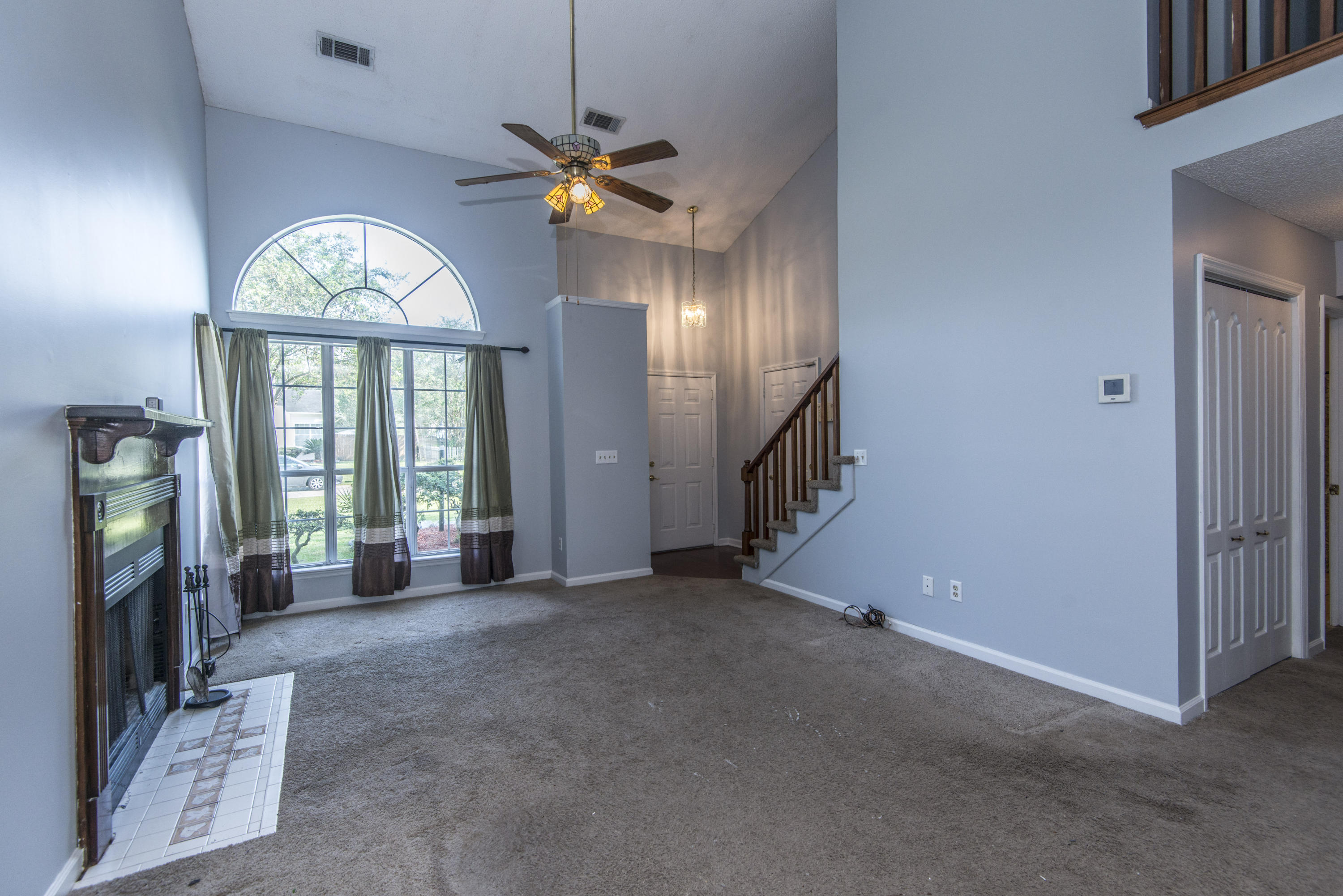 180 Paddock Way Summerville, SC 29486 - Photo 5 of 36 _DSC0836