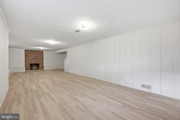 $1,050,000 | 8112 West Beach Drive Northwest, Washington, DC 20012