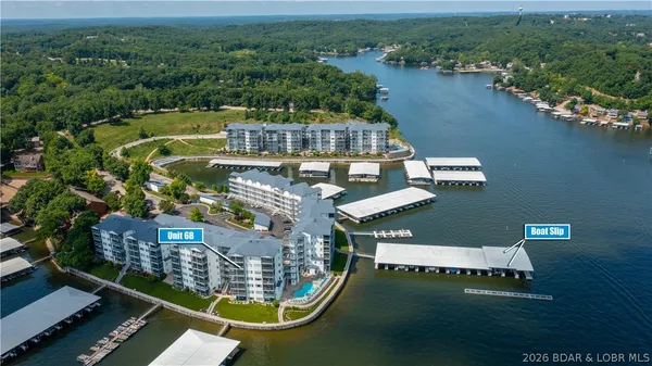 $510,000 | 36 Monarch Cove Court, Unit 6B, Lake Ozark, MO 65049