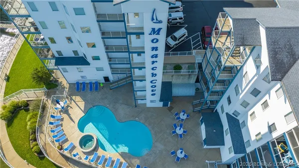 $510,000 | 36 Monarch Cove Court, Unit 6B, Lake Ozark, MO 65049