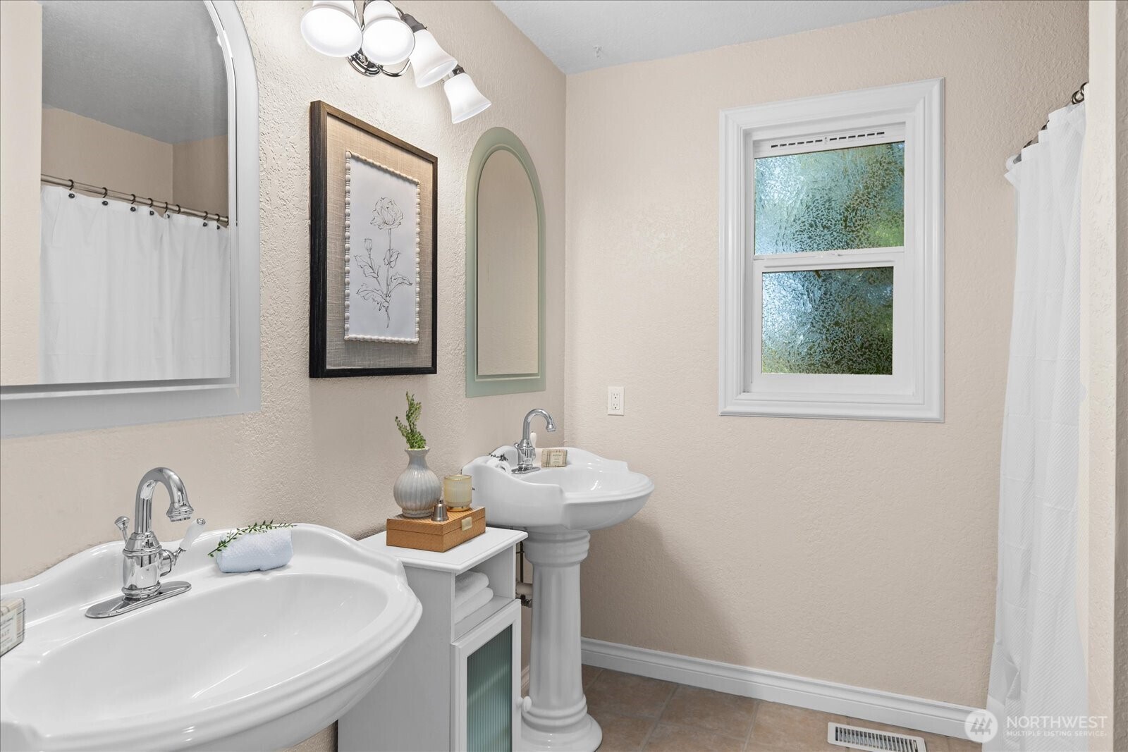 16209 70th Place West Edmonds, WA 98026 - Photo 16 of 39