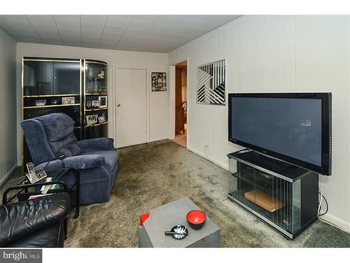1203 Cromwell Road Glenside, PA 19038 - Photo 19 of 23 Family Room