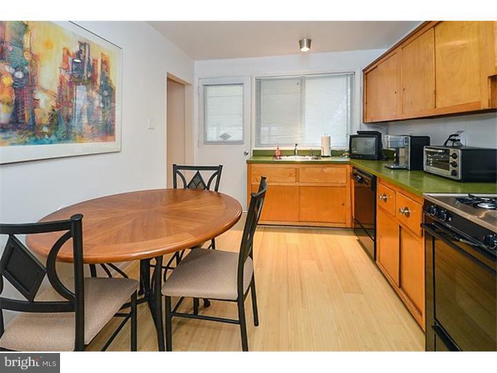 1203 Cromwell Road Glenside, PA 19038 - Photo 10 of 23 Kitchen