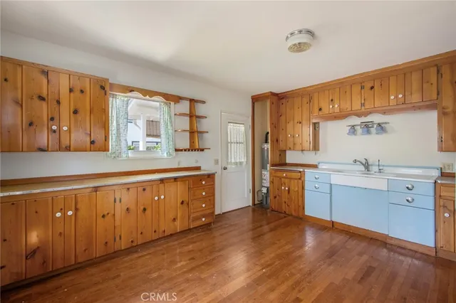 $1,915,000 | 217 North Acacia Avenue, Solana Beach, CA 92075