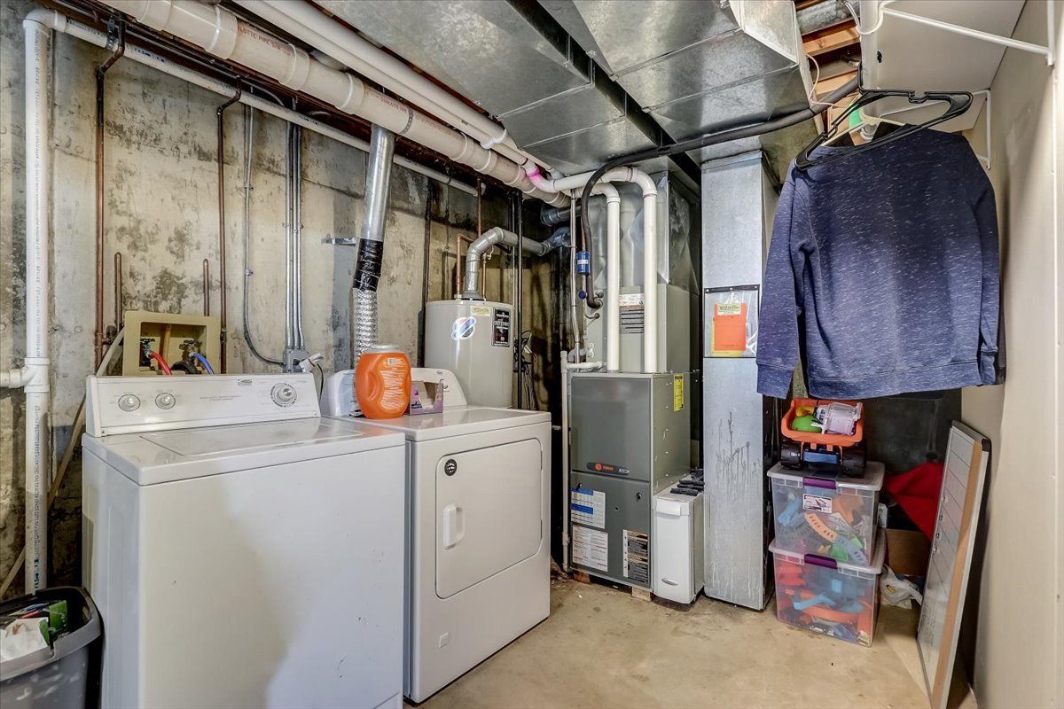 323 Village Creek Drive Lake In The Hills, IL 60156 - Photo 19 of 28 a utility room with dryer and washer