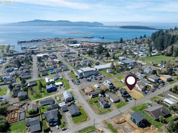 $149,900 | 607 Evergreen Avenue, Garibaldi, OR 97118