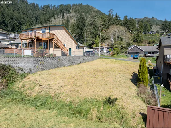 $149,900 | 607 Evergreen Avenue, Garibaldi, OR 97118