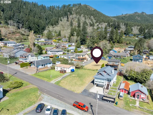 $149,900 | 607 Evergreen Avenue, Garibaldi, OR 97118