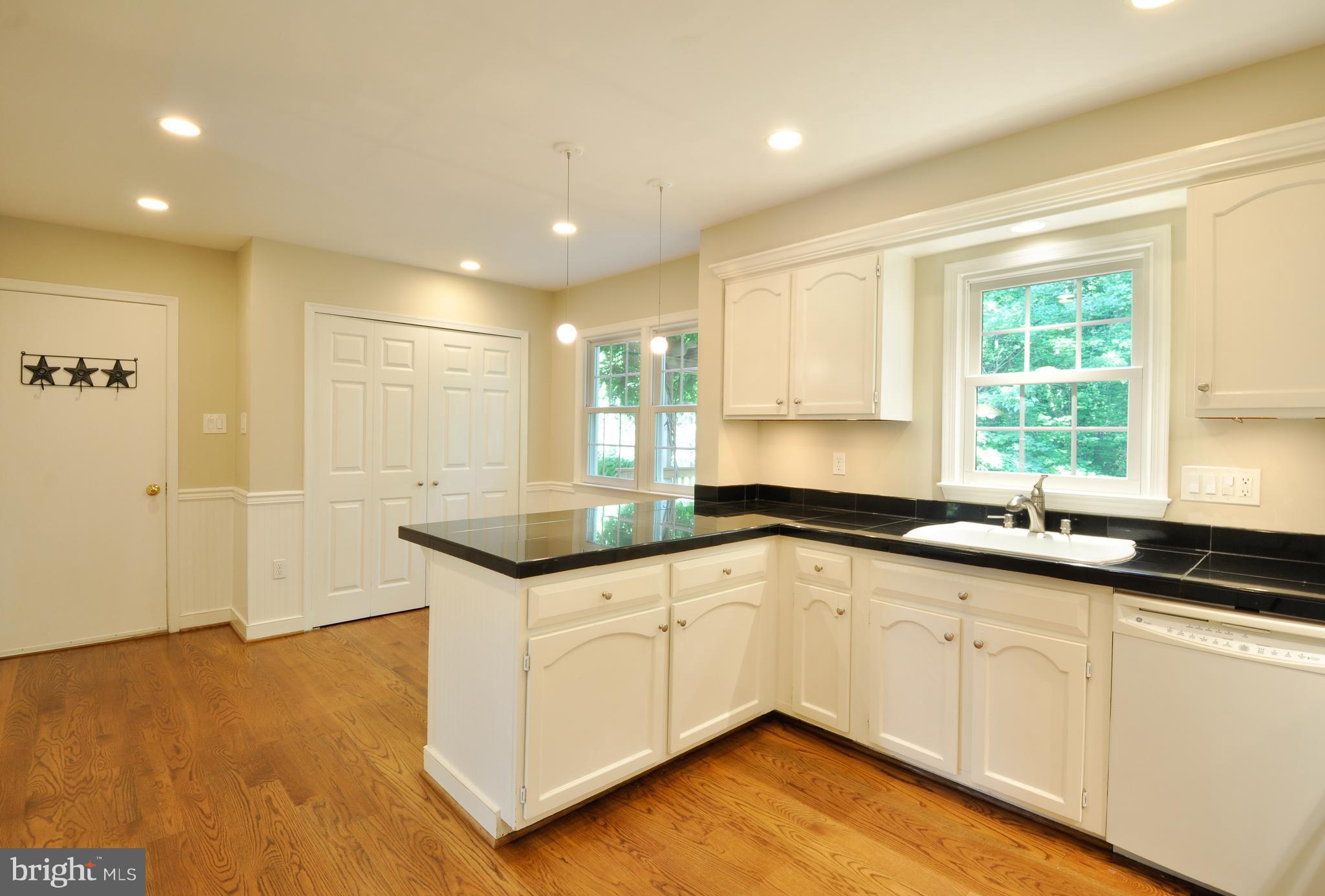 10152 Marshall Pond Road Burke, VA 22015 - Photo 3 of 30 Kitchen with Gorgeous Granite