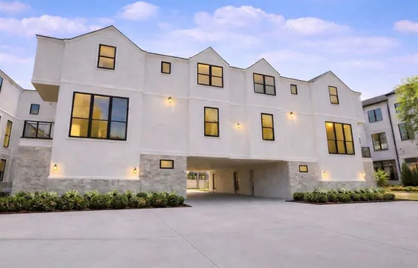 $10,000 | 4505 Emerson Avenue, Unit 1, University Park, TX 75205