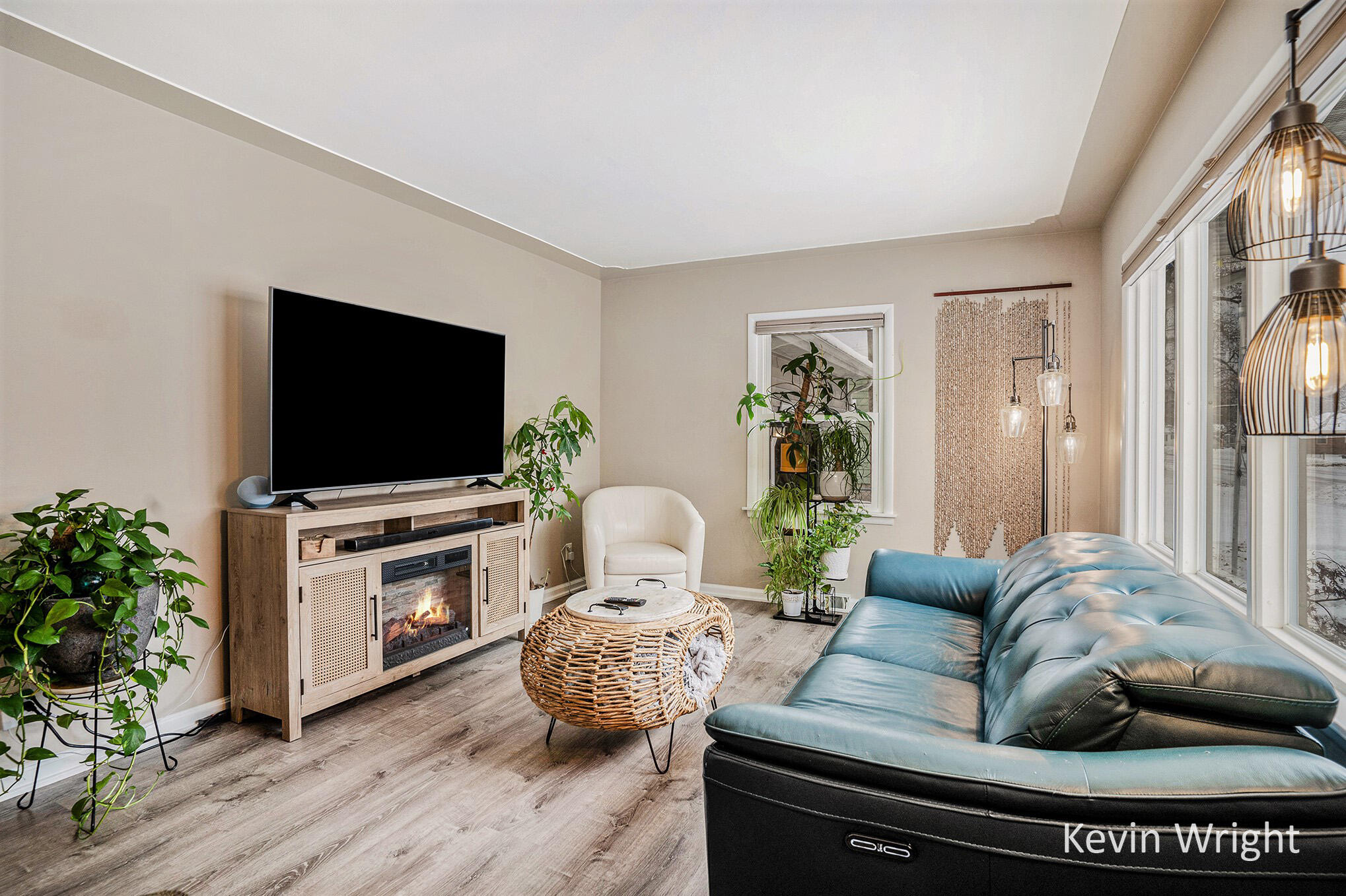 2385 Lincoln Street Muskegon, MI 49441 - Photo 8 of 29 DSC00897