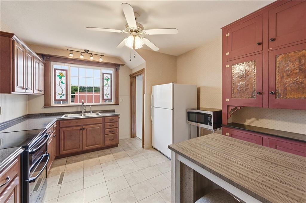 400 West Main Street Rural Valley, PA 16249 - Photo 16 of 46 Gallery Image 16
