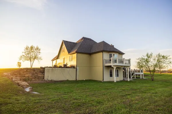 $1,000,000 | 1978 Southwest County Road 11517, Rich Hill, MO 64779