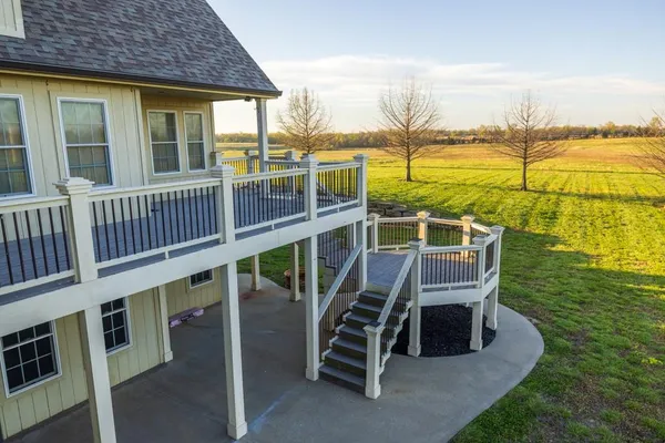 $1,000,000 | 1978 Southwest County Road 11517, Rich Hill, MO 64779