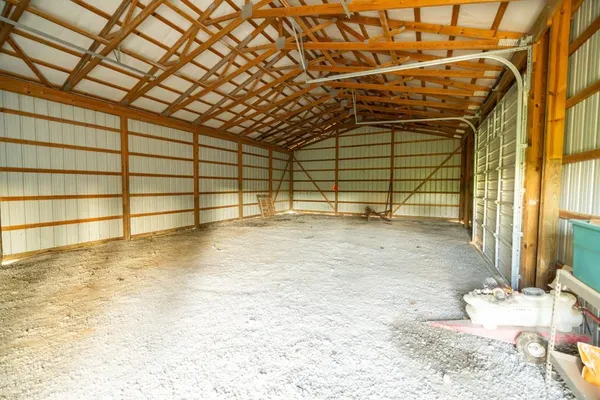$1,000,000 | 1978 Southwest County Road 11517, Rich Hill, MO 64779