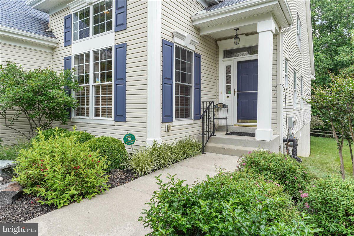2 Brentwood Road Boothwyn, PA 19061 - Photo 2 of 60 Front walk and porch
