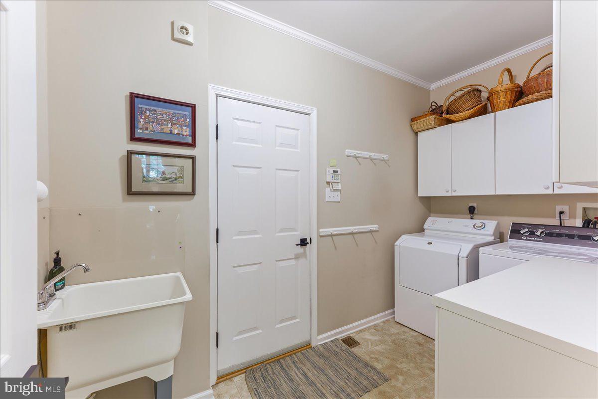 2 Brentwood Road Boothwyn, PA 19061 - Photo 30 of 60 Laundry/mud room by garage