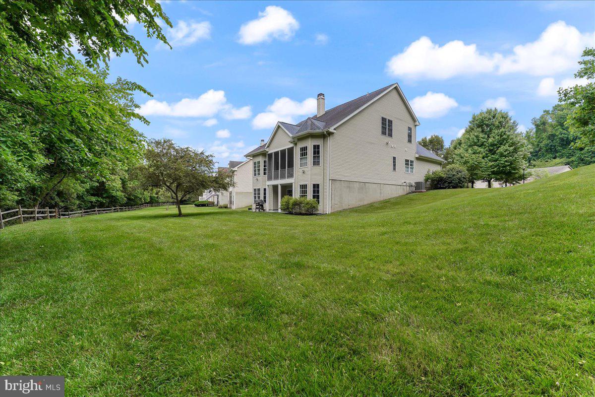 2 Brentwood Road Boothwyn, PA 19061 - Photo 46 of 60 Back yard