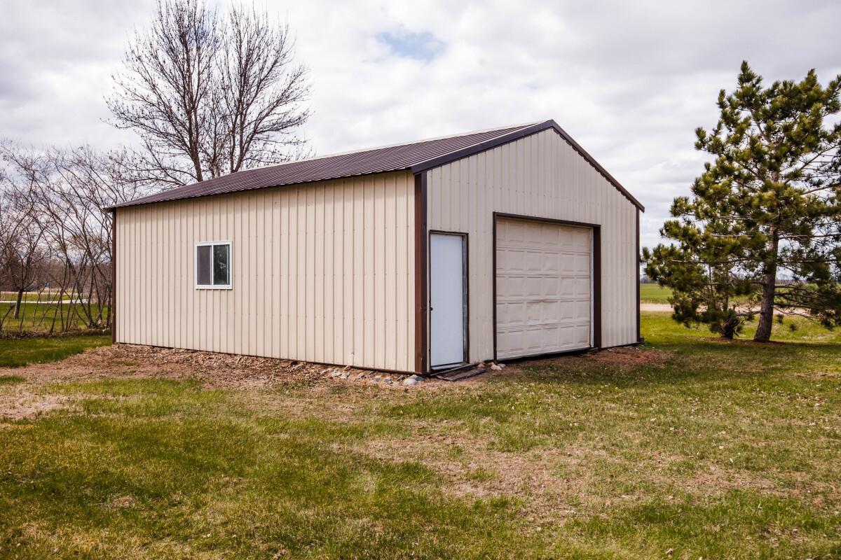 48484 Flicker Lane Ottertail, MN 56571 - Photo 14 of 107