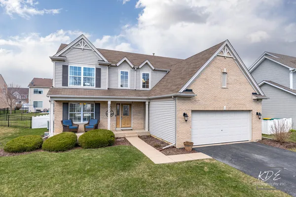 $429,000 | 1711 Red Maple Drive, Plainfield, IL 60586