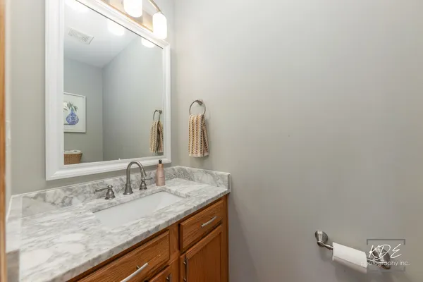 $429,000 | 1711 Red Maple Drive, Plainfield, IL 60586