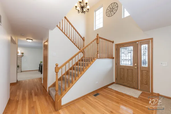 $429,000 | 1711 Red Maple Drive, Plainfield, IL 60586