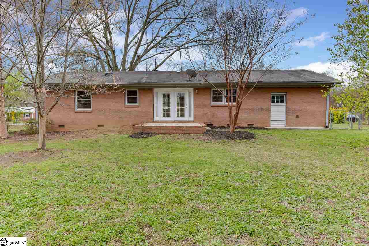 303 Mapleton Drive Greenville, SC 29607 - Photo 28 of 31