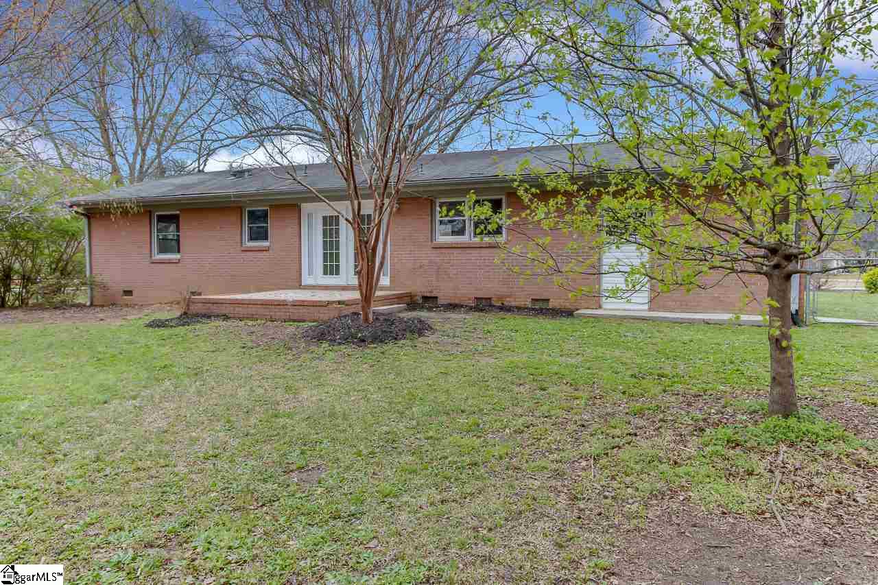 303 Mapleton Drive Greenville, SC 29607 - Photo 29 of 31