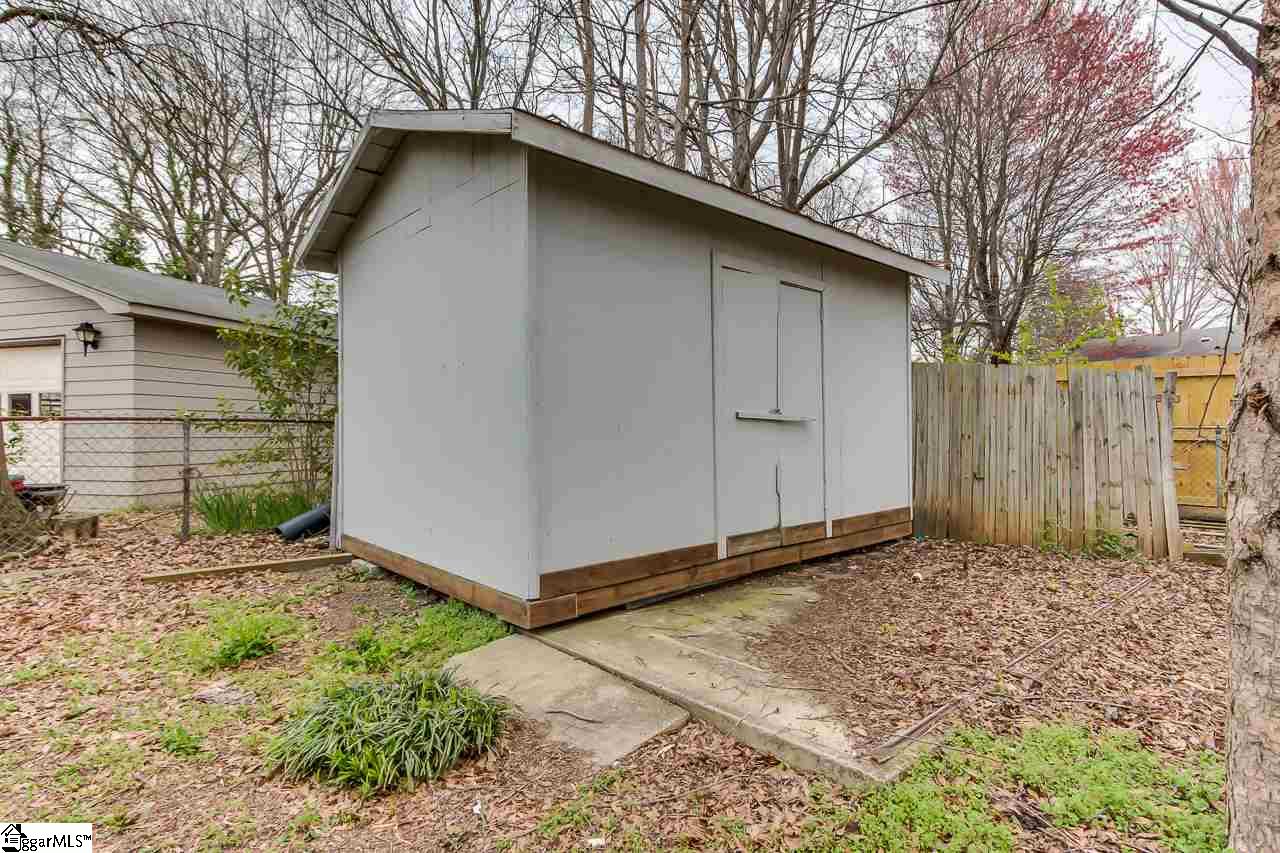 303 Mapleton Drive Greenville, SC 29607 - Photo 30 of 31