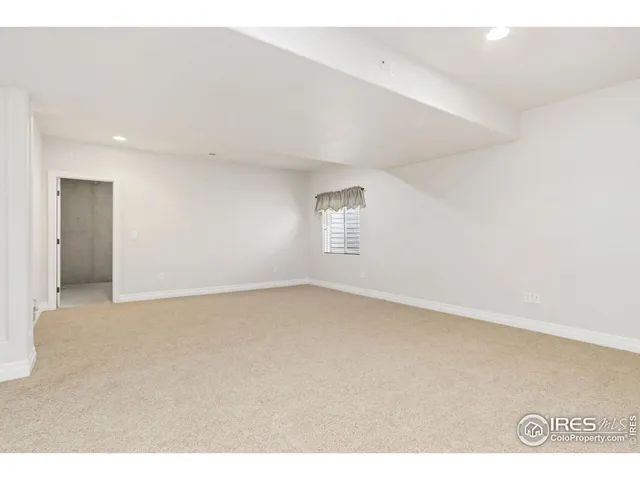 a view of empty room