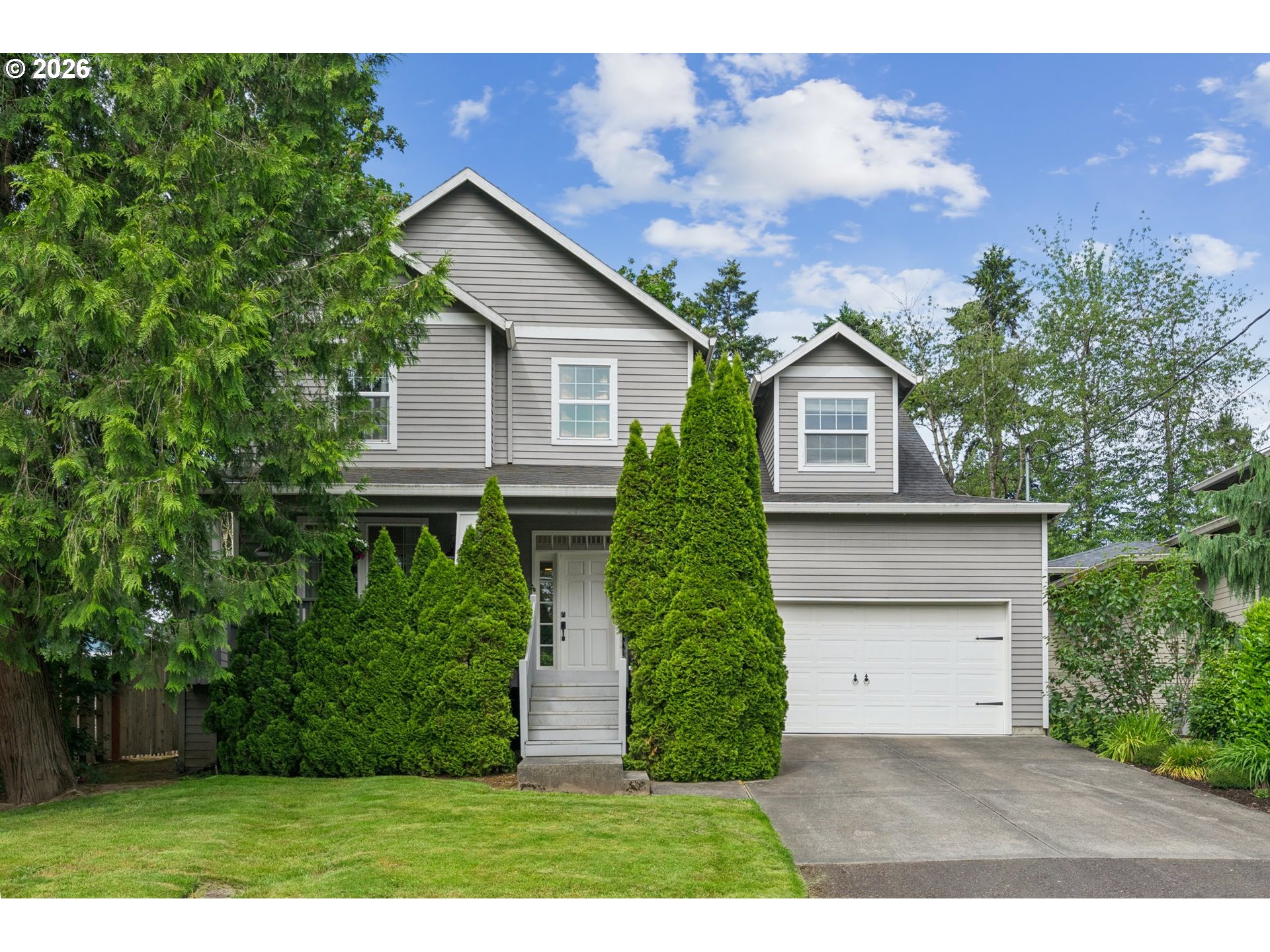 9509 Southwest View Point Terrace Portland, OR 97219 - Photo 1 of 41 Gallery Image 1