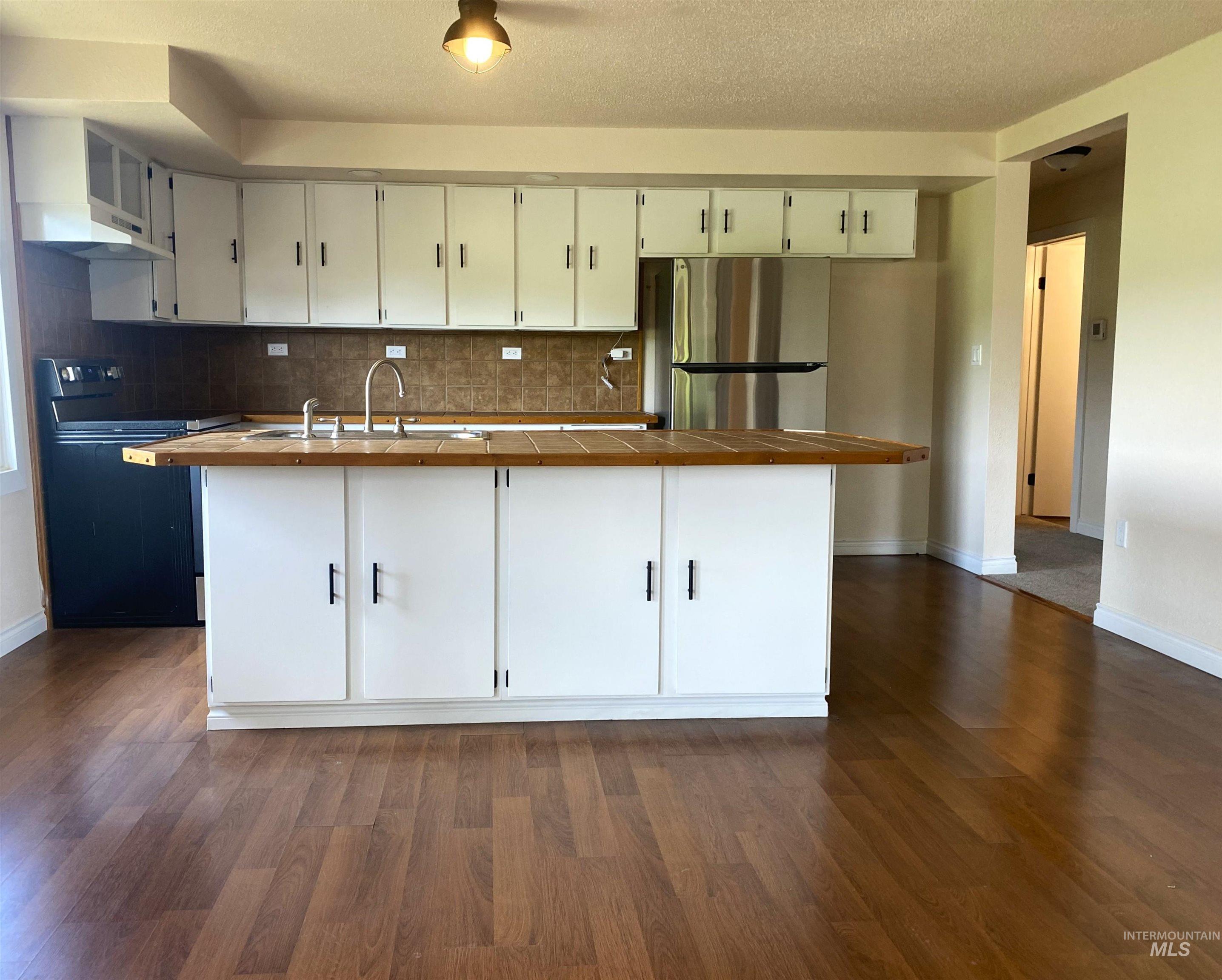 635 Onaway Road Onaway, ID 83855 - Photo 8 of 50