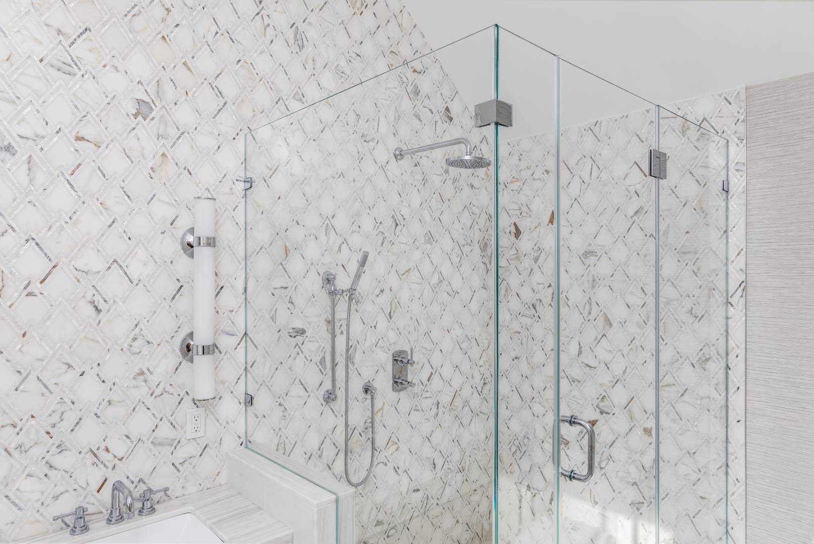 9 Tyndall Road Sag Harbor, NY 11963 - Photo 19 of 27 Gallery Image 19