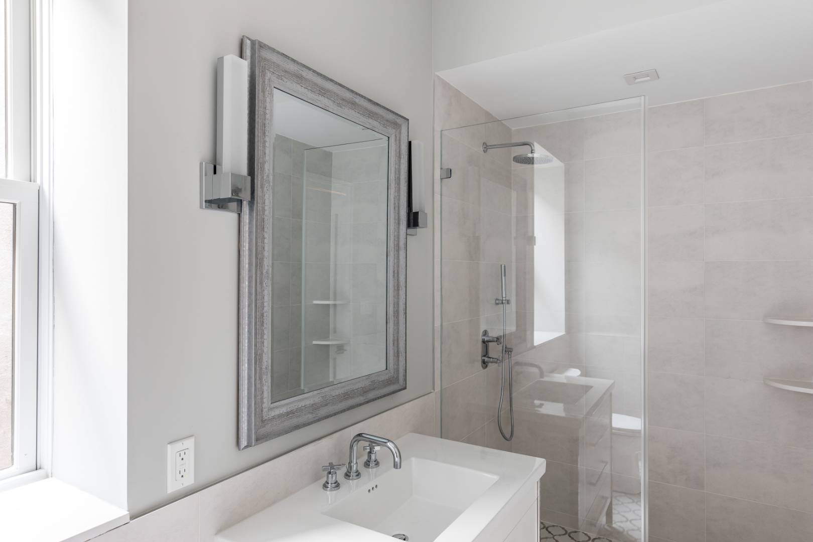 9 Tyndall Road Sag Harbor, NY 11963 - Photo 21 of 27 Gallery Image 21