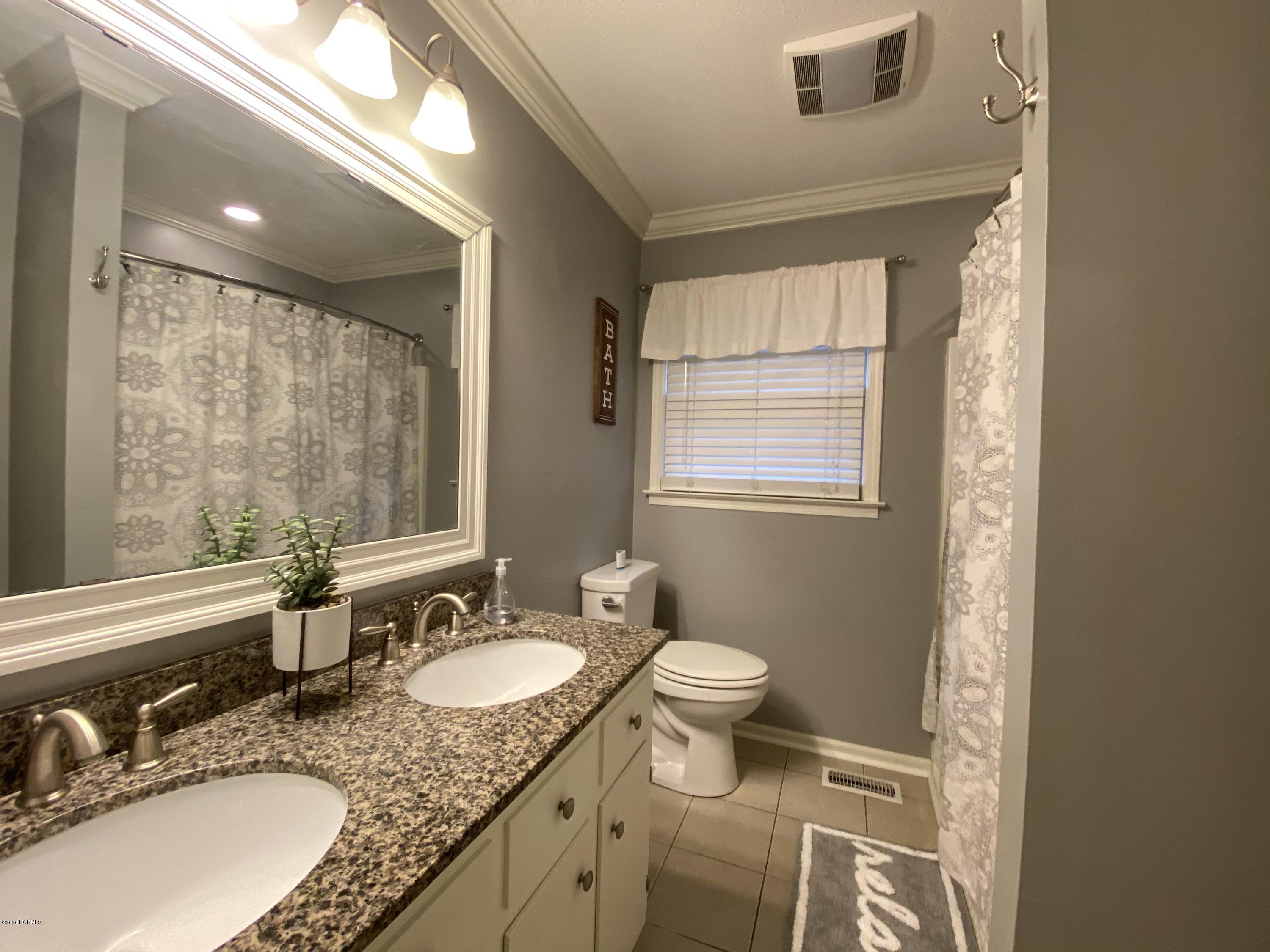 735 Garden Road Willard, NC 28478 - Photo 23 of 74 22-Hall Bath