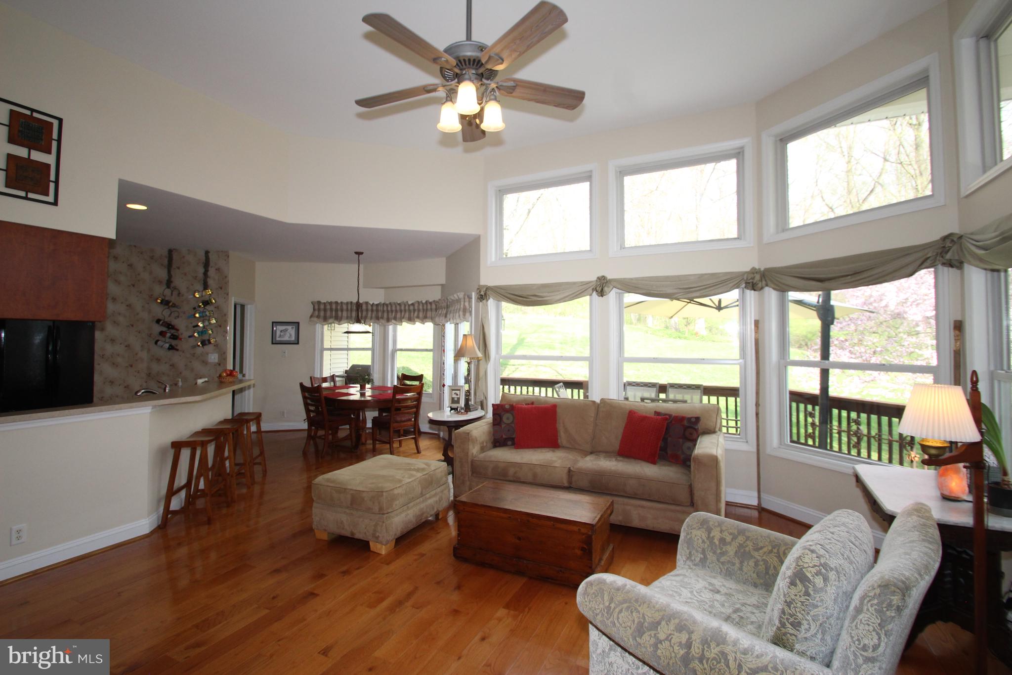 456 Little Egypt Road Elkton, MD 21921 - Photo 4 of 27 Living Room