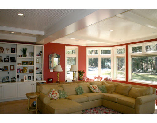 33 High Rock Road Wayland, MA 01778 - Photo 6 of 21 Gallery Image 6